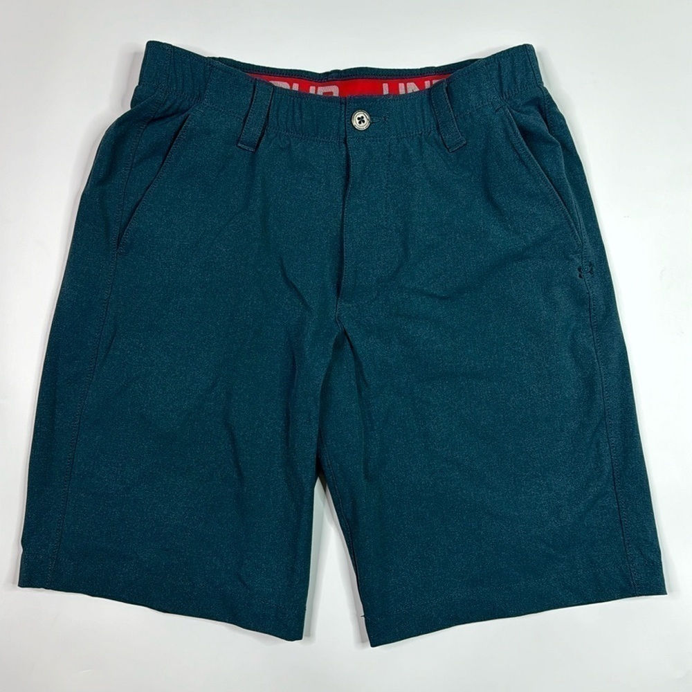 Under Armour Loose Blue Shorts Size 32